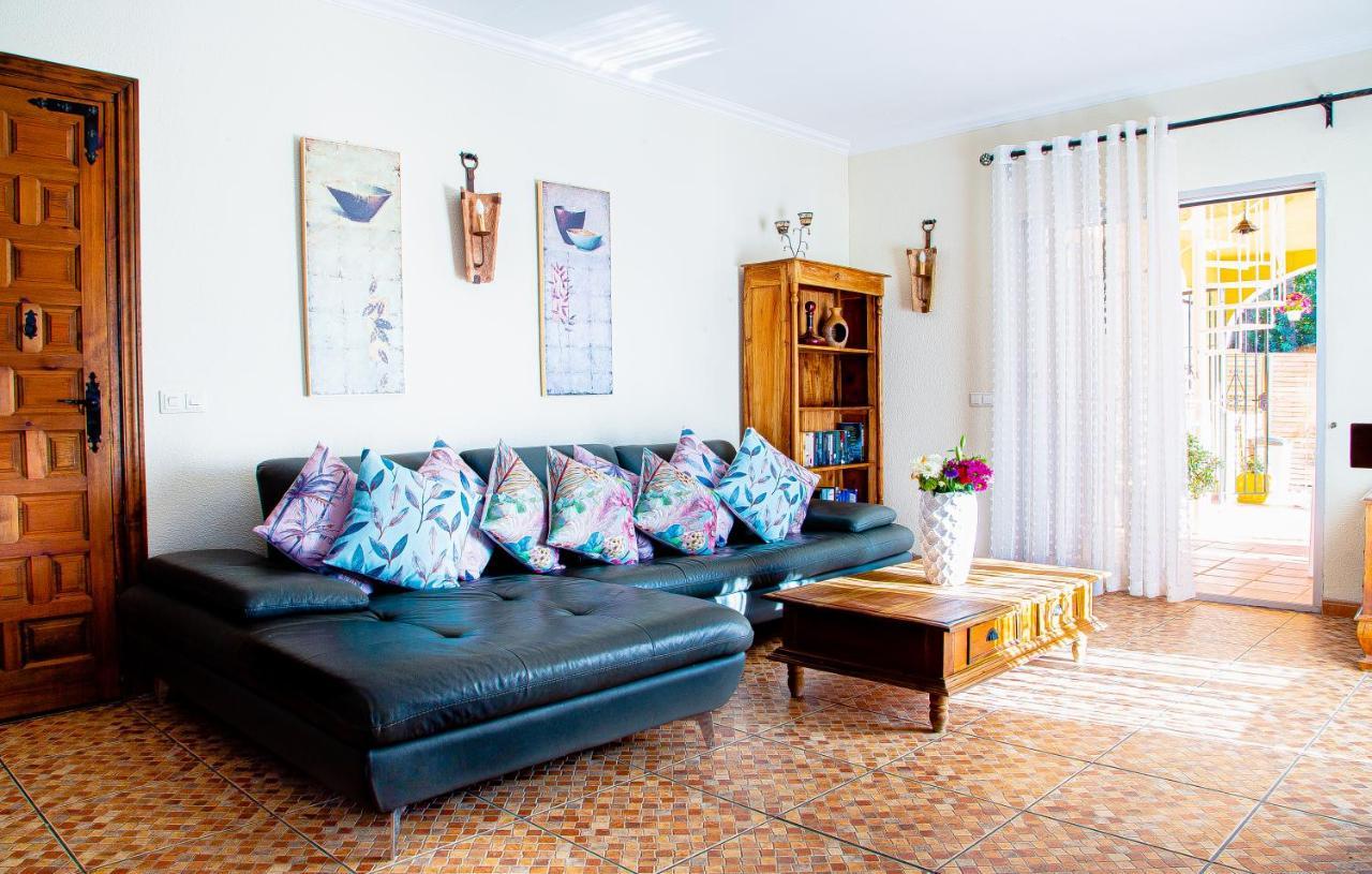 Villa Maria In El Rosario - Mit Sicht Auf Gibralta Marbella Esterno foto
