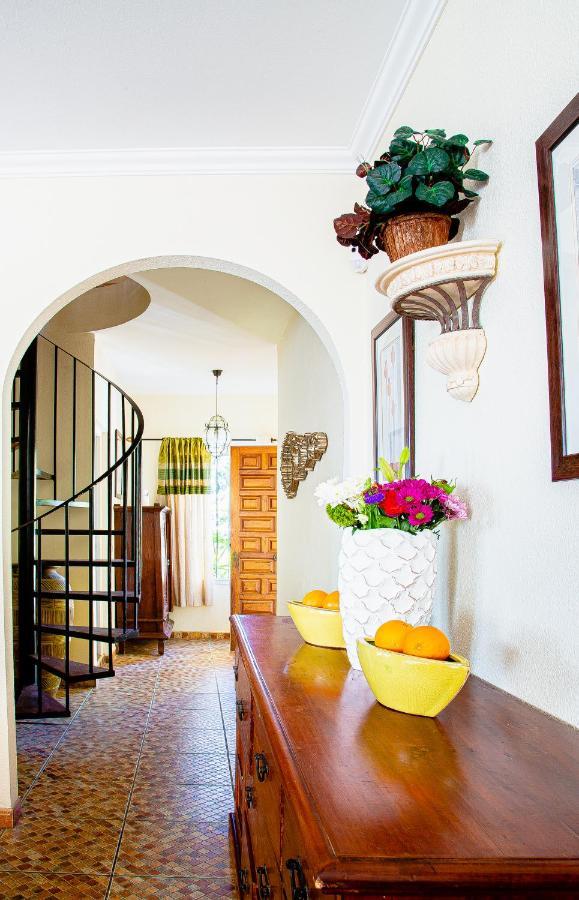 Villa Maria In El Rosario - Mit Sicht Auf Gibralta Marbella Esterno foto